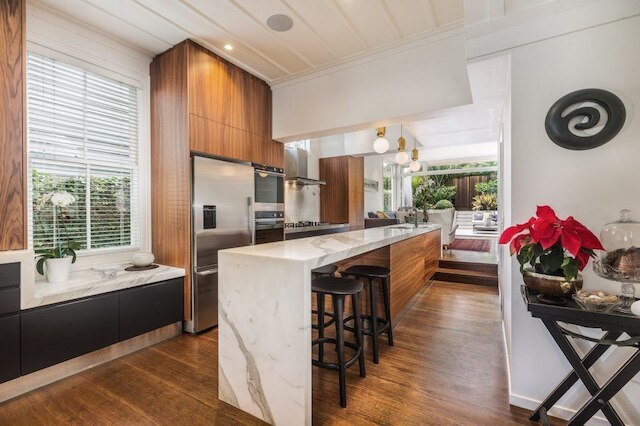 ロビンズ ラグジュアリー コテージ