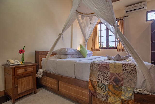 ウブド オーラ リトリート