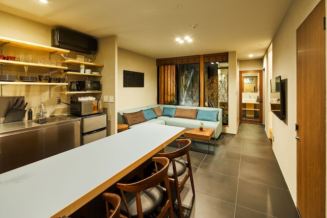 HANARE KYOTO 八条口