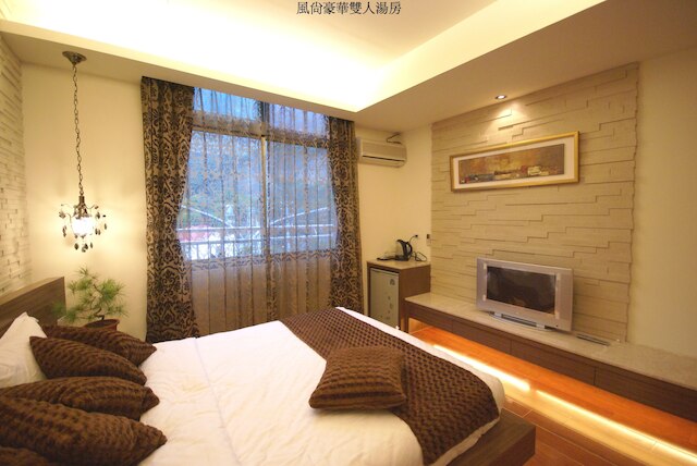 ミンガオ スプリング ホテル (谷關明高溫泉會館)