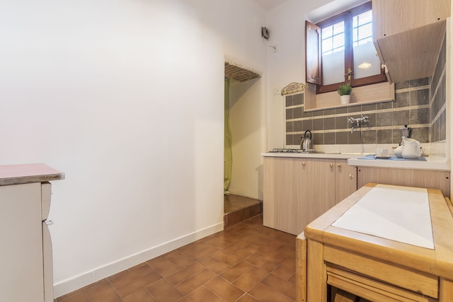 モンテチトーリオ & パンテオン スタイリッシュ フラット