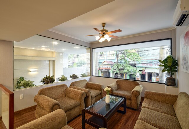 フエ マイ ホテル