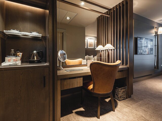 ダコタ マンチェスター