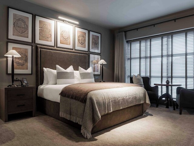 ダコタ マンチェスター