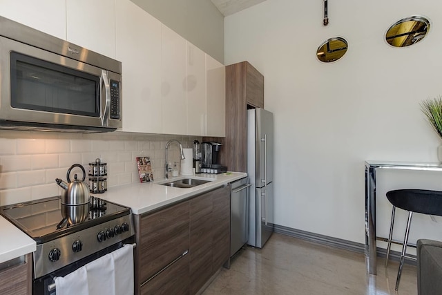 ブランド ニュー スタニング ユニット ダウンタウン