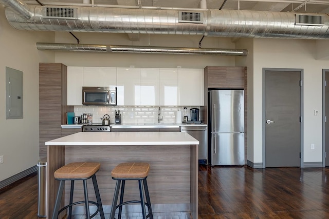 モダン  ベッド イン ザ コア オブ ダウンタウン