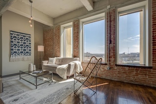 モダン  ベッド イン ザ コア オブ ダウンタウン