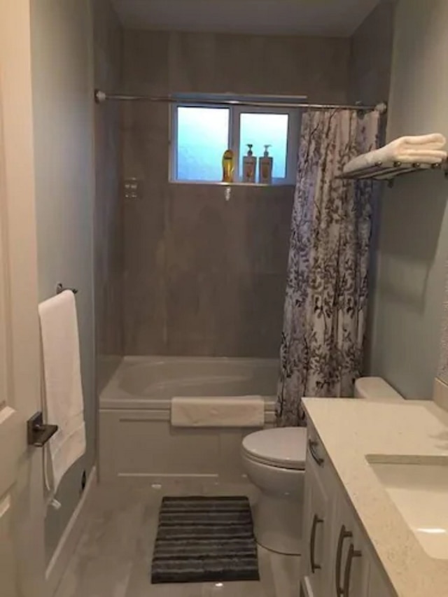 アルブトス ローズ ハウス、エレベート ルームズ