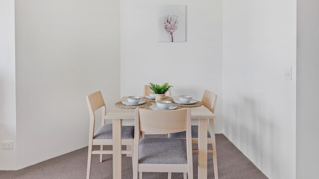 ホリデー ホリデー クラウン タワーズ