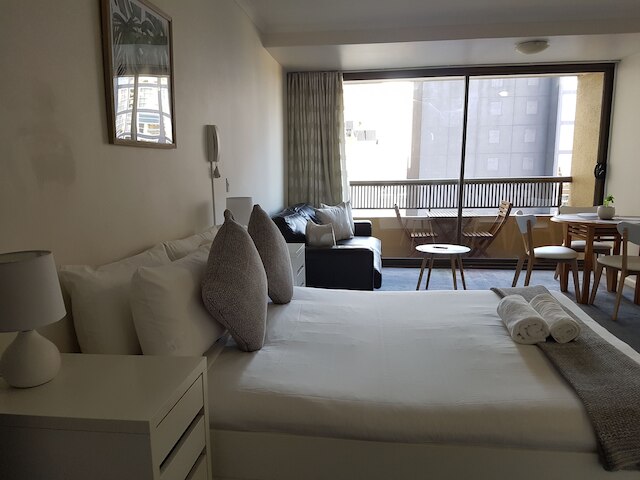 シドニー ハイド パーク パックスセーフ アパートメンツ