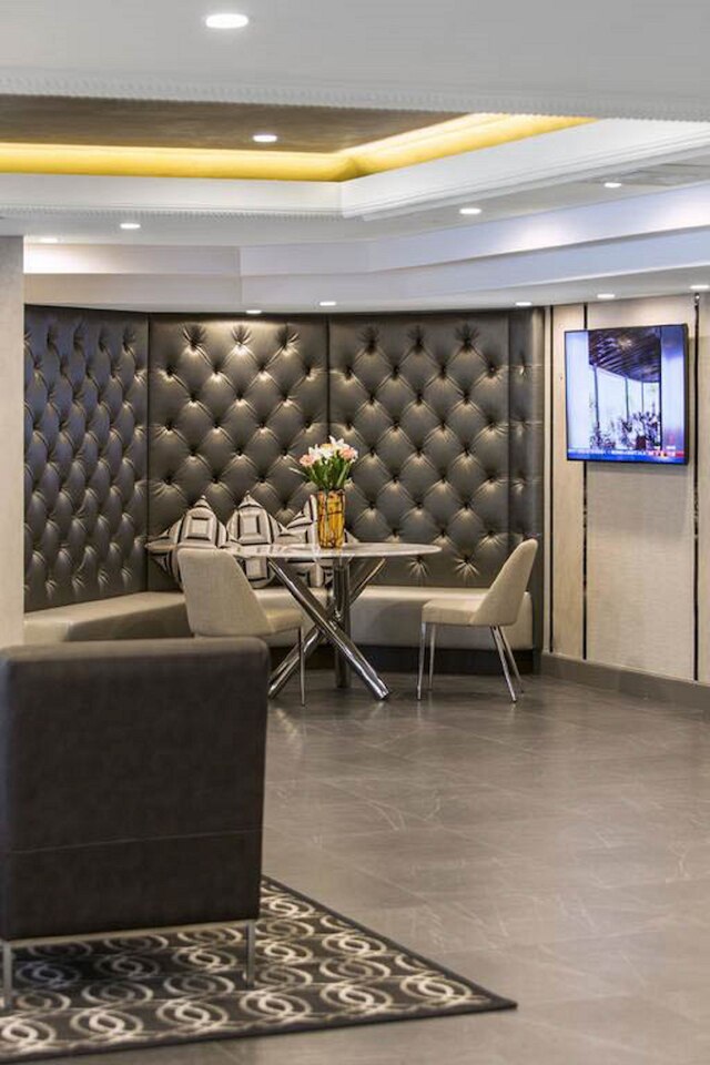 シドニー ハイド パーク パックスセーフ アパートメンツ