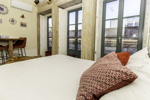 ゲスト H4U フローレス アルマダ シティ センター