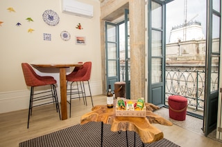 ゲスト H4U フローレス アルマダ シティ センター