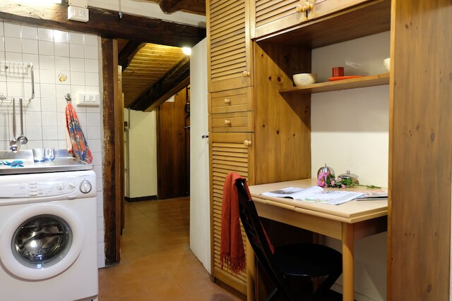 カスティリオーネ ラブリー マンサルダ