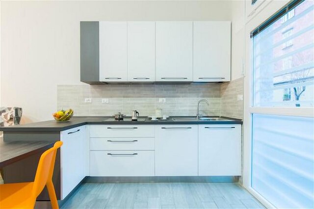 フレッチア ロッサ ボローニャ アパートメント