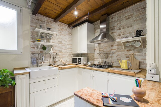 ボローニャ レインボー アパートメント