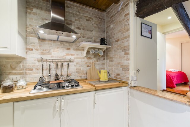 ボローニャ レインボー アパートメント