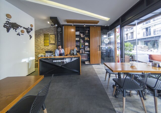 シルケジ エセン ホテル