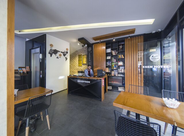 シルケジ エセン ホテル