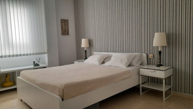 ヴェロ グラナダ アパートメンツ