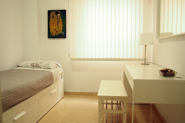 ヴェロ グラナダ アパートメンツ