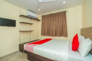 OYO フラッグシップ 18680 オリビア コンフォーツ