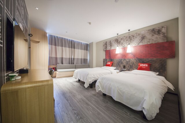 イビス ナントン ミドル レンミン ロード ホテル