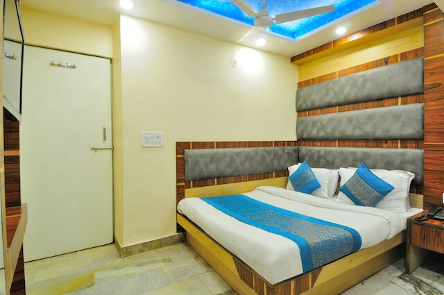 ホテル ラホリマル デラックス パハールガンジ