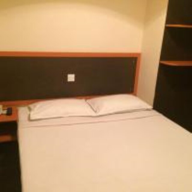 キム ティアン  ホテル スター