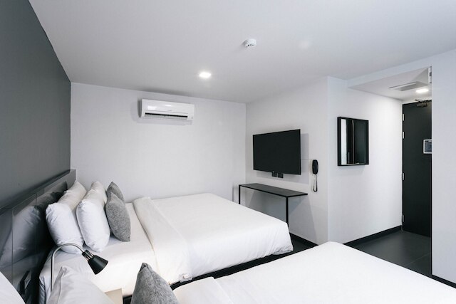 クリュー ホテル