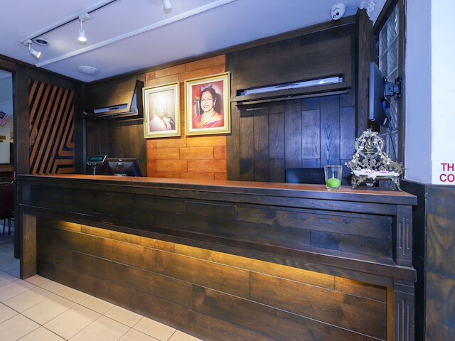 ホテル O マドラス