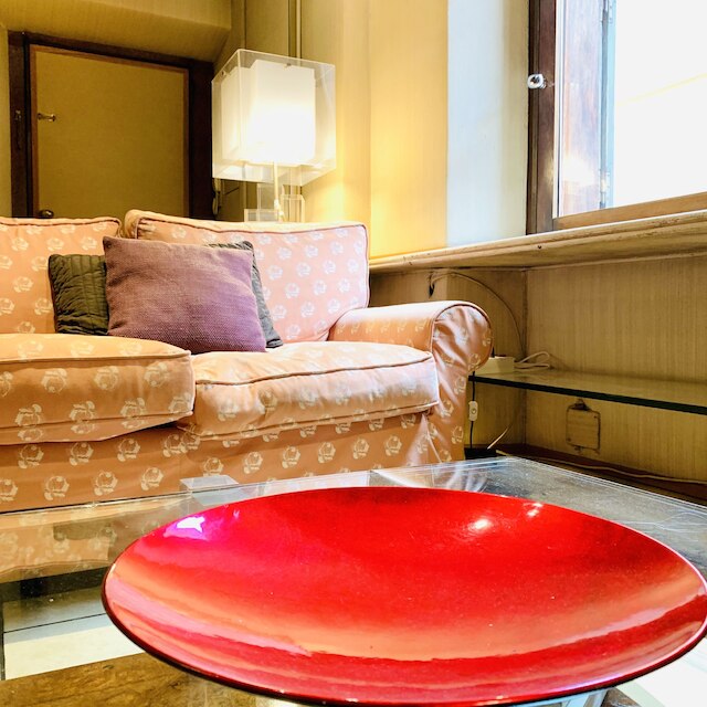 ローリナ アパートメント スパニッシュ ステップス