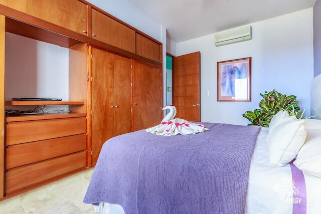 プエルタ アル マール - ペントハウス 504