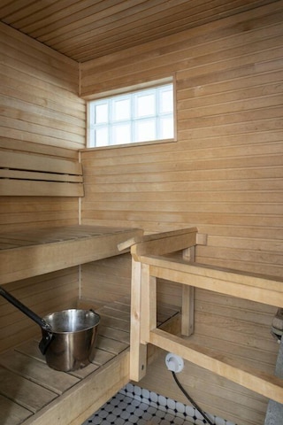 2ンドホームズ 1ッBルーム アパートメント イン カンピ センター ウィズ サウナ アンド バルコニー