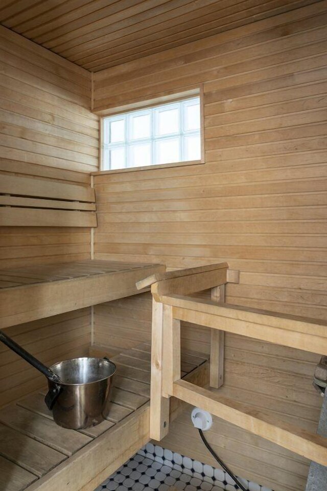 2ンドホームズ 1ッBルーム アパートメント イン カンピ センター ウィズ サウナ アンド バルコニー