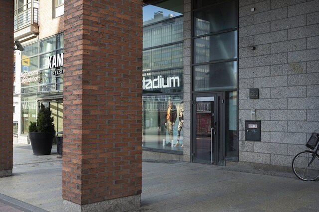 2ンドホームズ 1ッBルーム アパートメント イン カンピ センター ウィズ サウナ アンド バルコニー