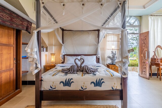 ティルタ アスリ ウブド ヴィラ