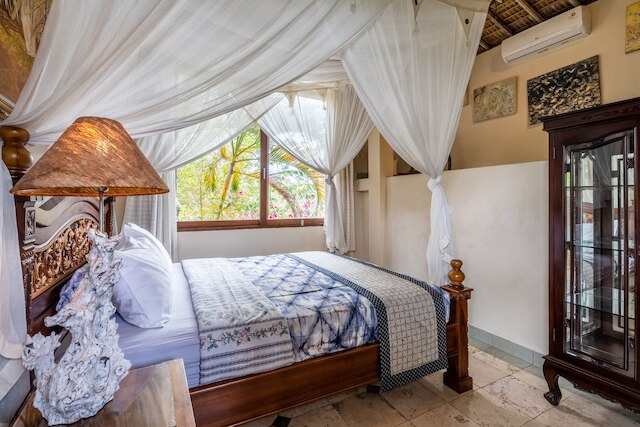 ティルタ アスリ ウブド ヴィラ