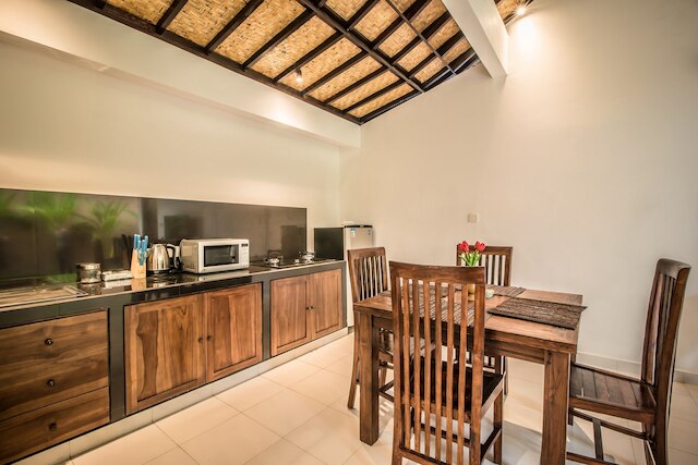 スジャヤ ヴィラズ