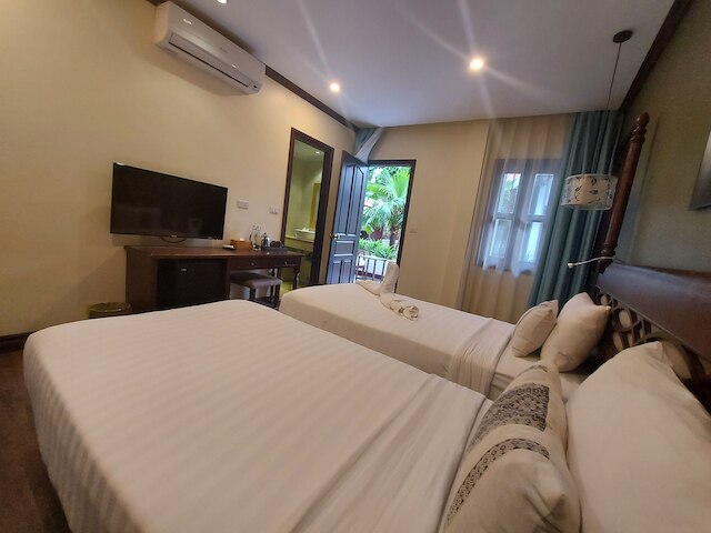 サンライズホテル ルアンパバーン メコンリバー