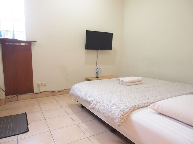 CT 195 ゲストハウス