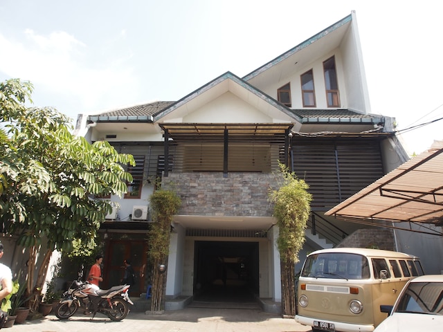 CT 195 ゲストハウス