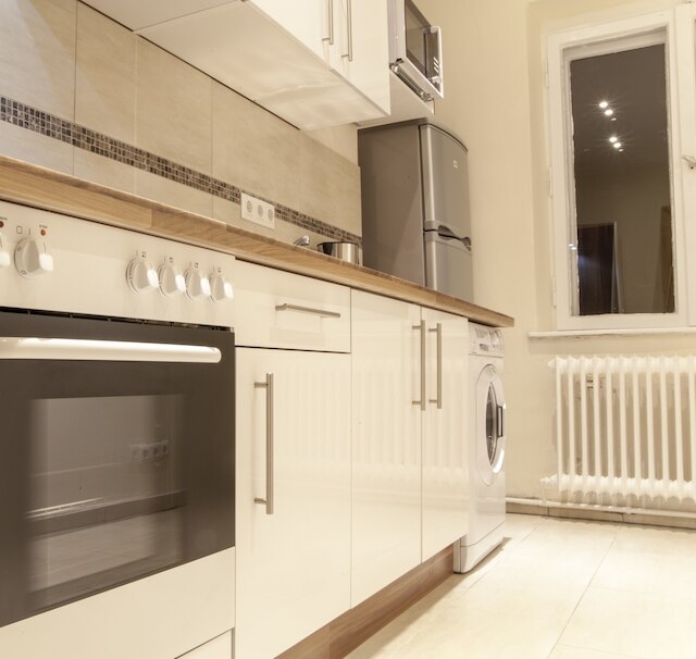 ベスト シティ ホーム アパートメント