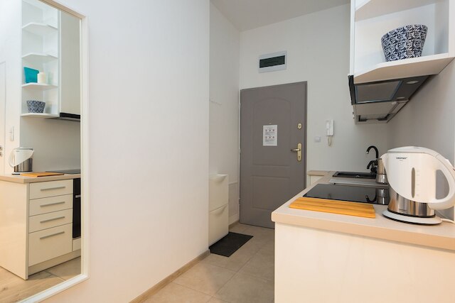 ショートステイポーランド シロトコバ (B48)