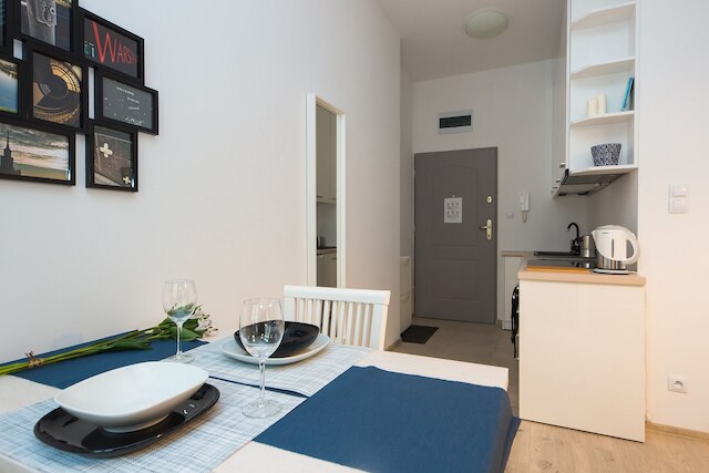 ショートステイポーランド シロトコバ (B48)