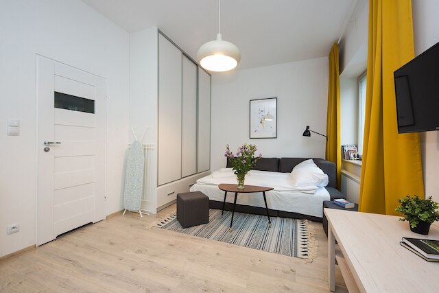 ショートステイポーランド シロトコバ (B48)