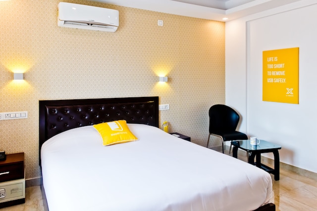 X バイ ブルーム - インディラナガー