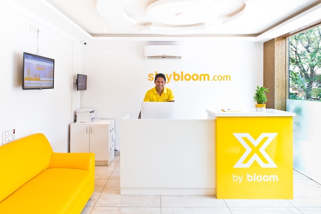 X バイ ブルーム - インディラナガー