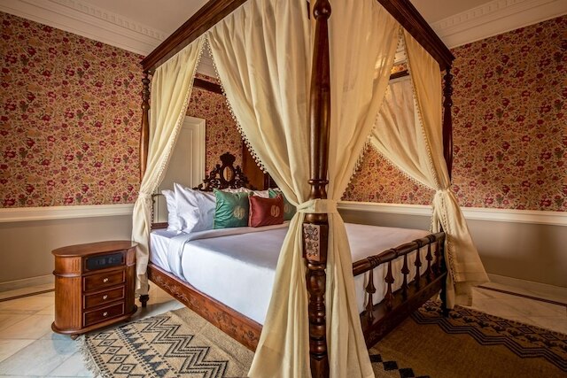 ラージクティール - IHCL セレクションズ