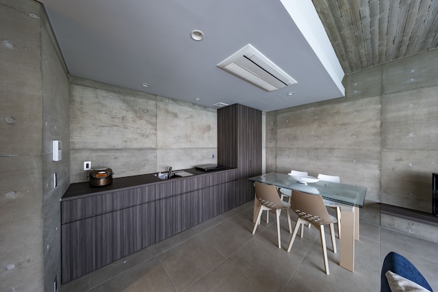 ディーズグロウ リゾート インフィニティプールヴィラ 渡口の浜